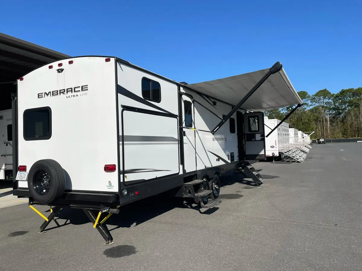 Travel trailer set up as workforce accommodation